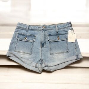 Altar’d State Front Pocket Stretch Twisted Hem Jean Shorts NWT